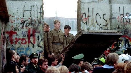 Tres Reflexiones Sobre La Caida Del Muro De Berlin Articulo30
